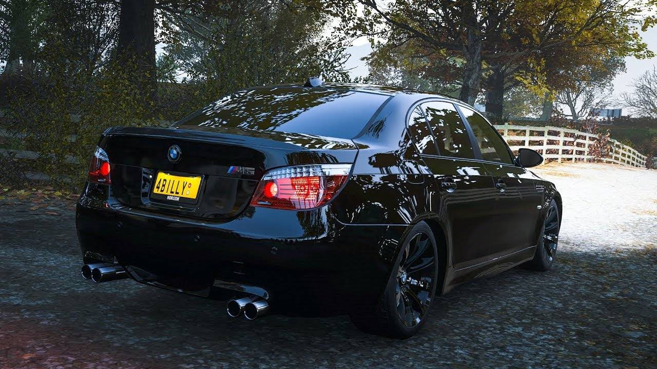 Forza Horizon 4 BMW 5