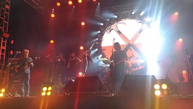Pink Floyd - In the Flesh by Ummagumma