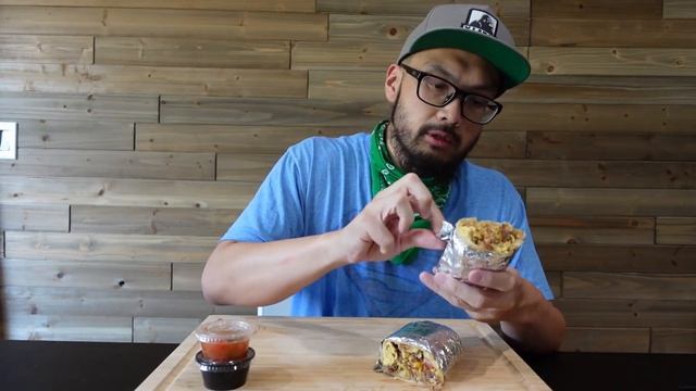 Eat Long Beach Ep 01 - Machaca Burrito at Hole Mole