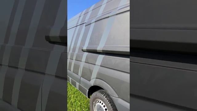 DIY Campervan / VW Crafter / Neue Folierung