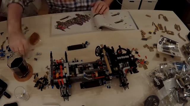 Lego Technic - Land Rover Defender - Assembling Timelaps