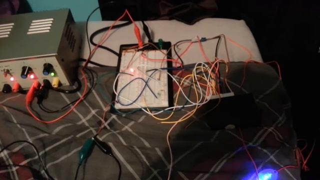 Wiring keyless entry for car to a breadboard.