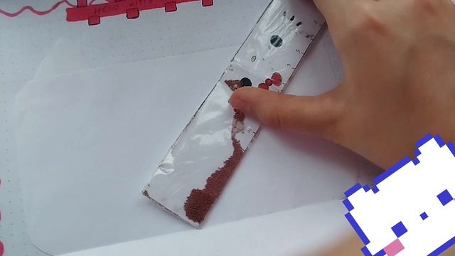 распаковка бумажных сюрпризов