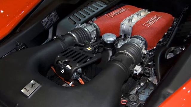 POR QUÊ O SOM DE UM V8 FERRARI É DIFERENTE DE UM V8 CHEVROLET?