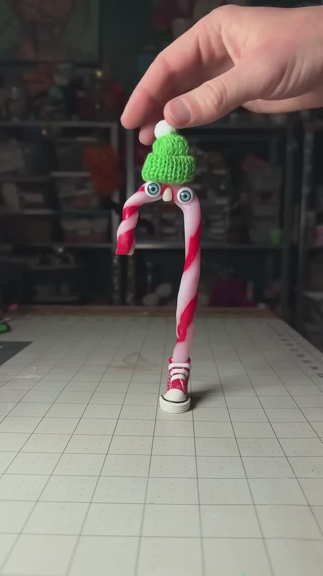 Moldable Plastic Candy Cane Blob