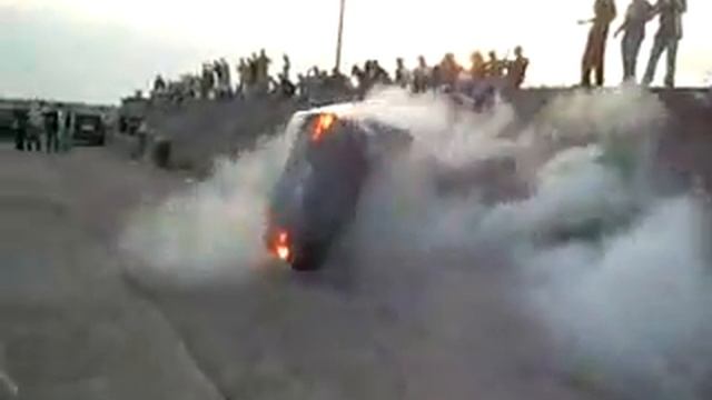 BMW 740 rollover