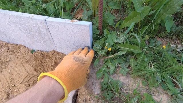 Вода вокруг гаража больше не побеспокоит