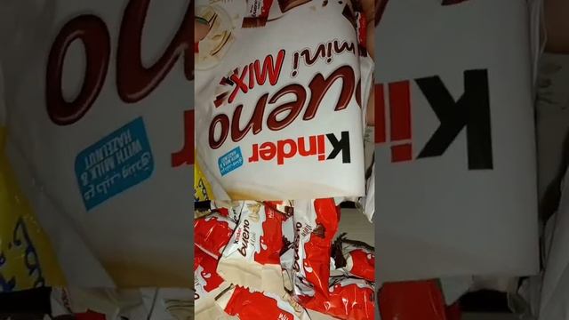 #Shorts KINDER BUENO MINI MIX CHOCOLATES|MICAI AND AZEL VLOG