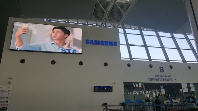 Led T2 gate B 01/12/2016