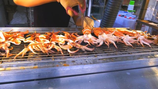 Уличная еда Тайваня Ночной рынок Шилин
Taiwanese Street Food Shilin Night Market