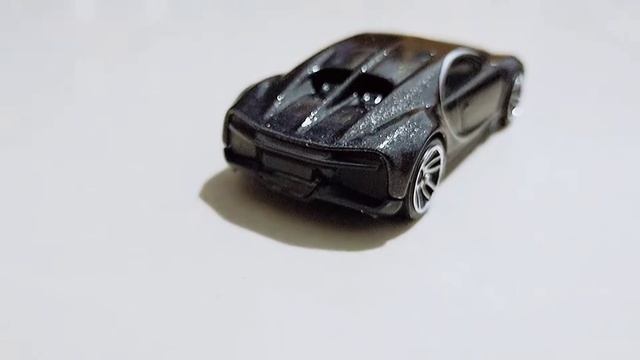 Hotwheels 16' Bugatti Chiron