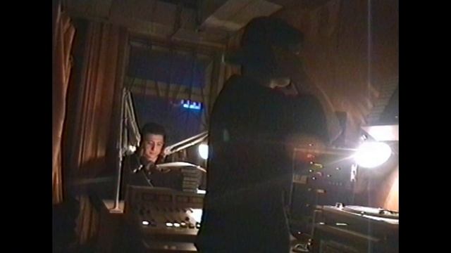 Женя Жмакин & DJ Фонарь @ Funny House Radio Maximum (01.04.1995)