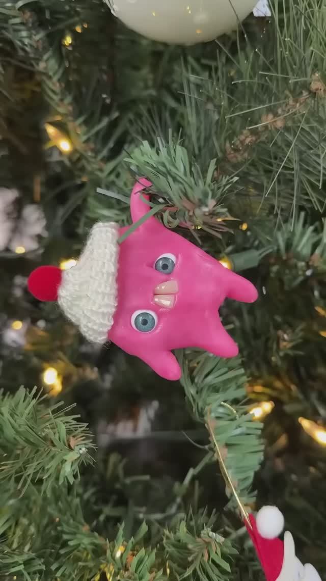 Moldable Plastic Blob Ornament 🎄