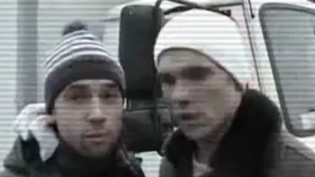 Совсем не спалились!)