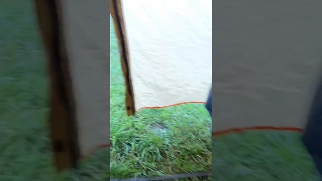 Рыбалка на пруду.Погода не даёт спокойно рыбалить