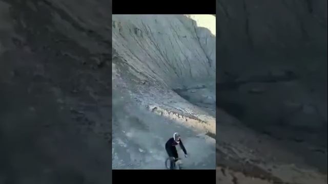 🚵😮 Crazy MTB Fails - Cycling Gone Wrong #Shorts 🤕🤕🤕