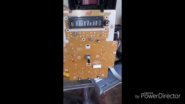 Mini HI FI SYSTEM Modelo RAD125 não liga Problema Resolvido!!