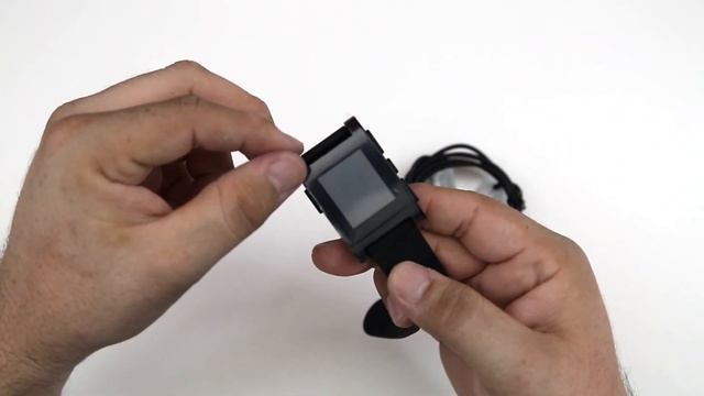 Pebble Watch Unboxing / Overview - $150 Smartwatch For iOS & Android