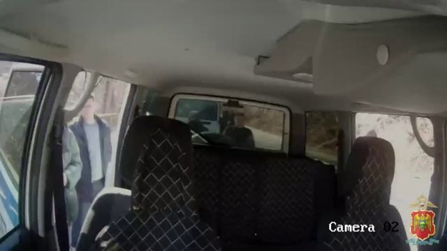 Автоинспекторы Кабардино-Балкарии оказали помощь пассажирам туристического автобуса из Кубани