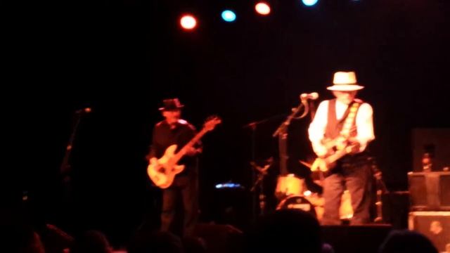 Roy Rogers She's a Real Jaguar Live Palms Winters 20150410