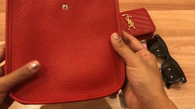 What fits inside my Hermes Evelyne Mini bag?