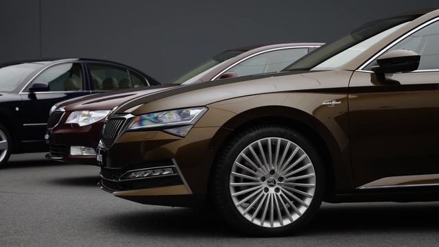 New SKODA SUPERB and KODIAQ - Teaser