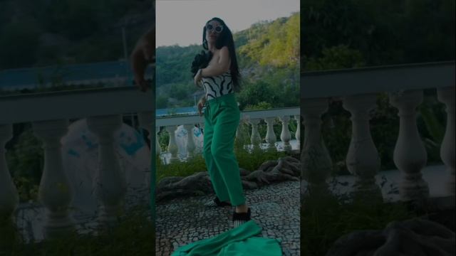 Алина Ян