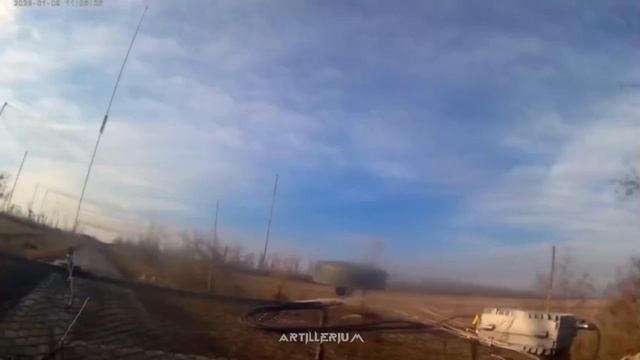 Реактивные артиллеристы на РСЗО "Град" отработали по подлетающему хохлятскому FPV-дрону из ружей 12-