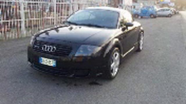 rumore audi tt a caldo e al minimo