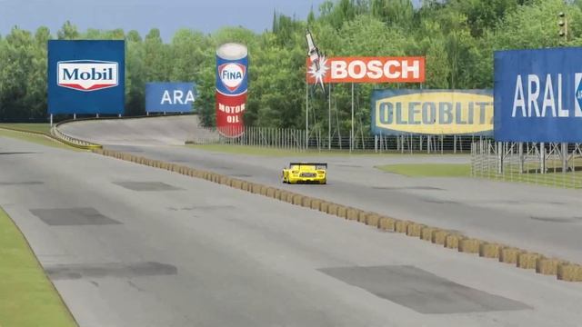 Ultima RS '20 vs Volkswagen T1 Transporter LM917K '73 at Monza Full Course