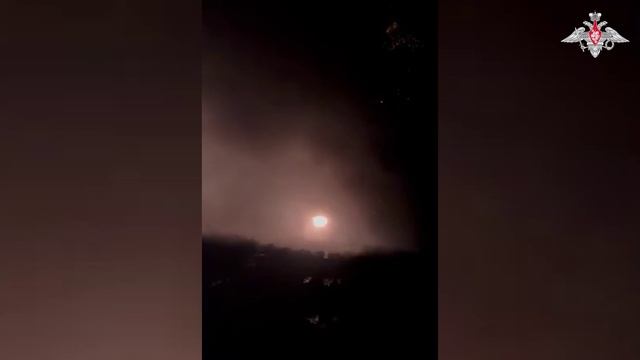 🔥 «Тосочка» не знает жалости к врагу
Расчет тяжёлой огнеметной системы ТОС-2 «Тосочка» группировки