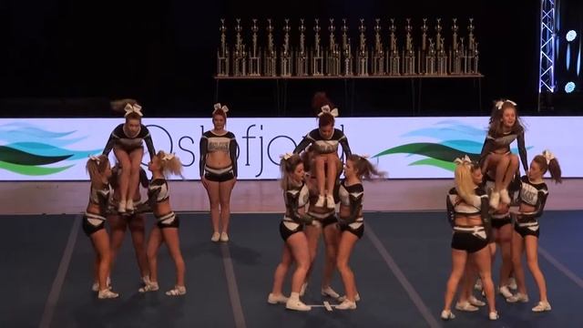 NM 2015 Cheerleading Galaxy Ice   Dag 2