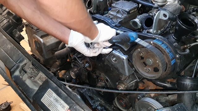 Solucionar Perdida Agua+Cambio Distribucion y bomba agua Audi A4 año 98 2500 TDI Motor AFB Parte 4