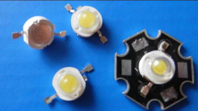 Как запитать мощный светодиод без резисторов (1W High Power Chip LED), полное пособие, лекция