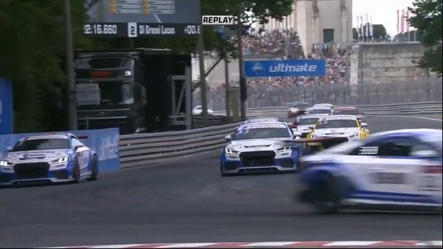 Audi Sport TT Cup 2016. Race 1 Norisring. Josh Caygill into Gosia Rdest Crash