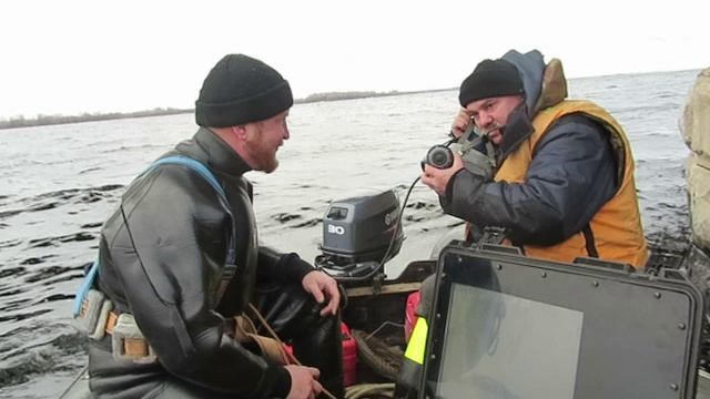 Водолазы РЖД на реке Волга у города Октябрьск