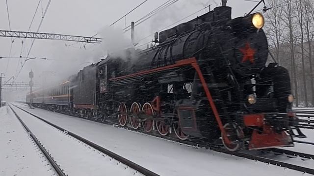 Паровоз Л-1344 с поездом №925/926 "Рускеальский Экспресс" Чудово - Великий-Новгород.