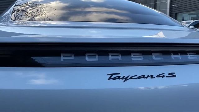 Porsche | Taycan 4S | Carrera White