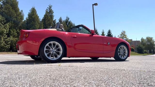 2004 BMW Z4 2.5i - 45k Miles