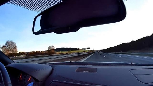 Nissan GTR VS BMW M3 Highway