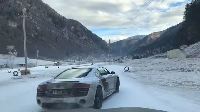 Audi R8 V10 Plus Snow Drift Winter Muhr Lungau