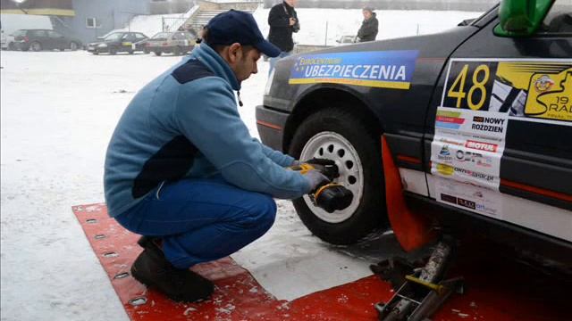 KAVALCOTTI Grzegorz Kawalec/ Kazimierz Zeprzałka Peugeot 309 GTi Mi16