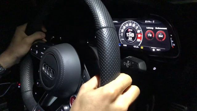 Audi R8 V10+ 100-200km/h *Sound* cockpit