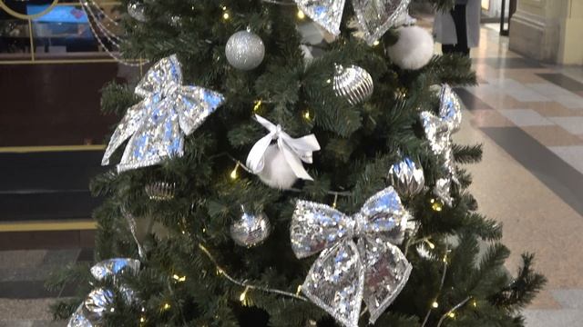 Новогодний ГУМ / GUM on New Year Holidays 2025