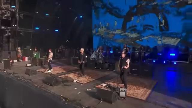 The Offspring - The Kids Aren’t Alright (Hellfest 2022)