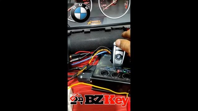 BMW 318 2018 / FEM F30 / Autohex Programacion de nueva llave en banco