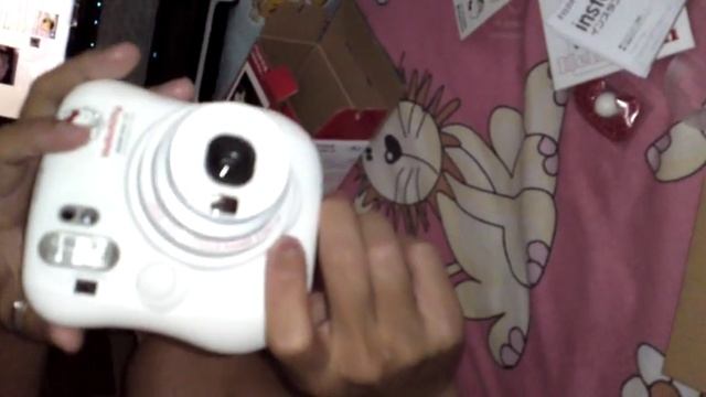 FujiFilm Instax Mini 25 Hello Kitty Edition