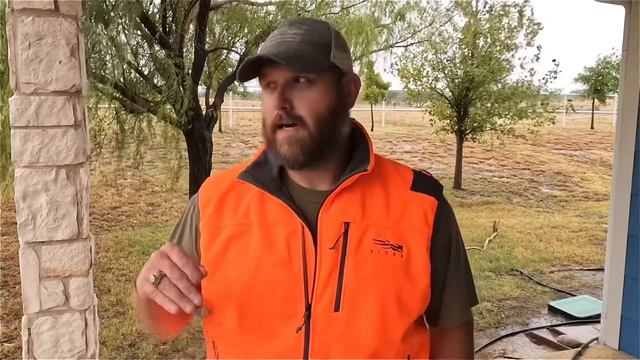 The BEST BLAZE ORANGE Vest For Windy & Chilly Weather.