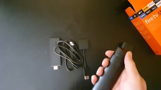 Fire TV Stick Lite avec télécommande vocale Alexa