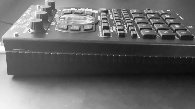 I.O.M. | DIRTY JAM | BPM | AMBIENT | SP404SX | MPK MINI PLAY